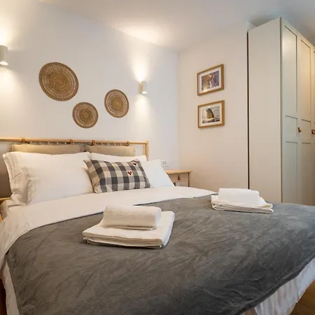 Alpine Ibex, Nordic House, - Center Apartman *